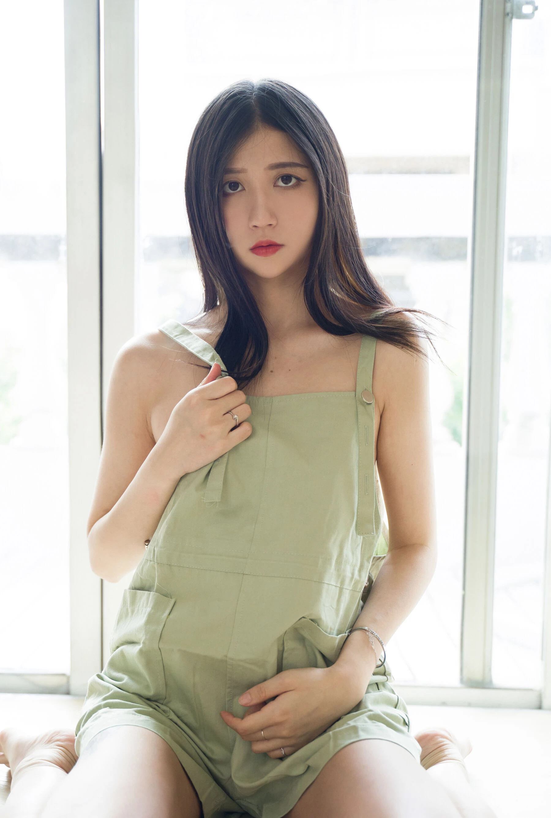 姬纪《窗台》 [20P]